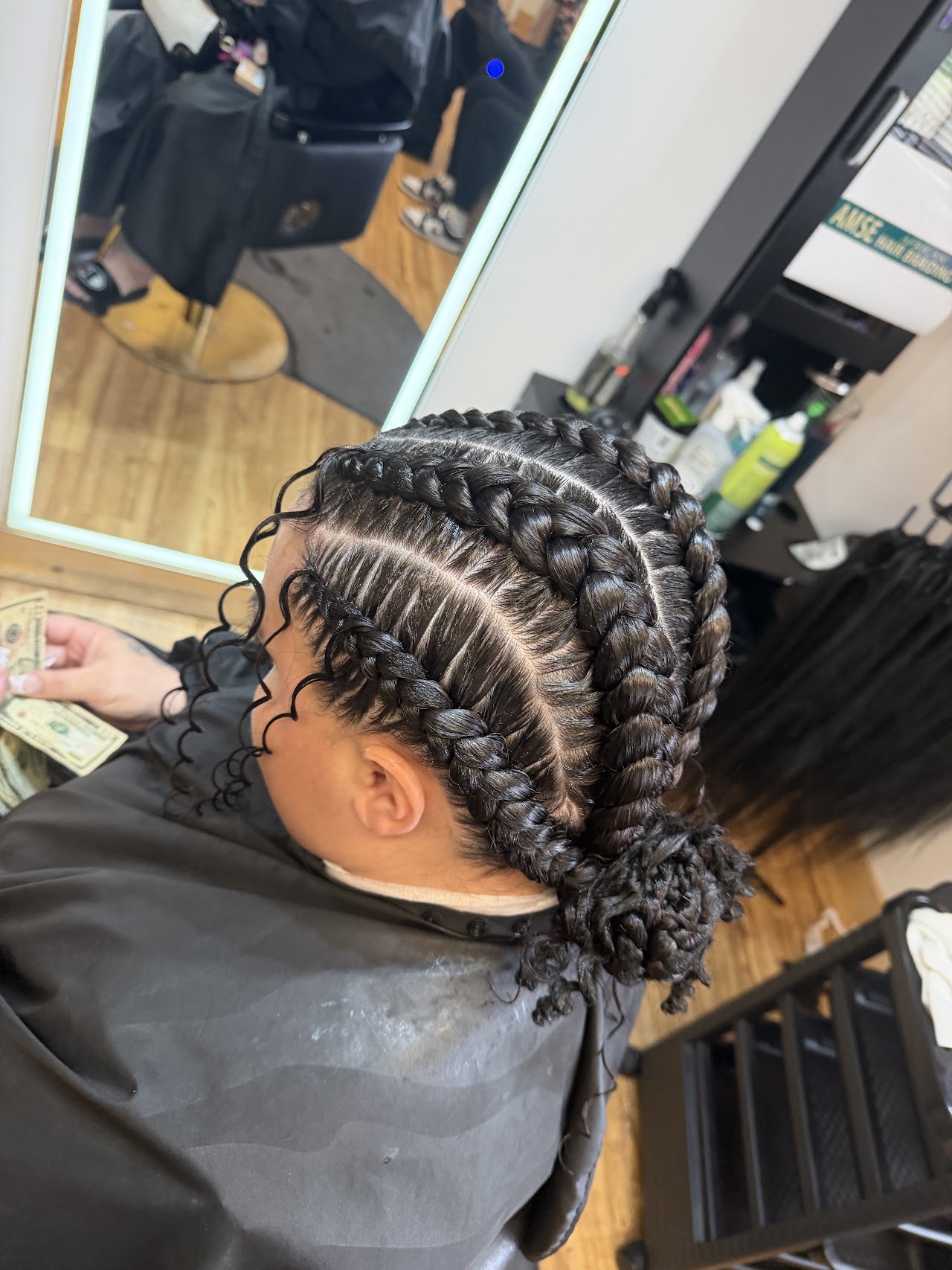 Braids & Extensions service photo