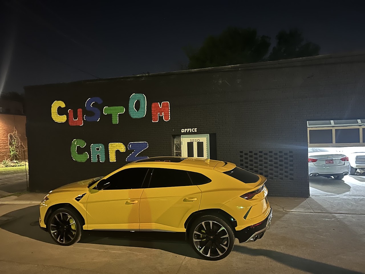 Custom Carz Paint & Body Shop project photo from Oklahoma City