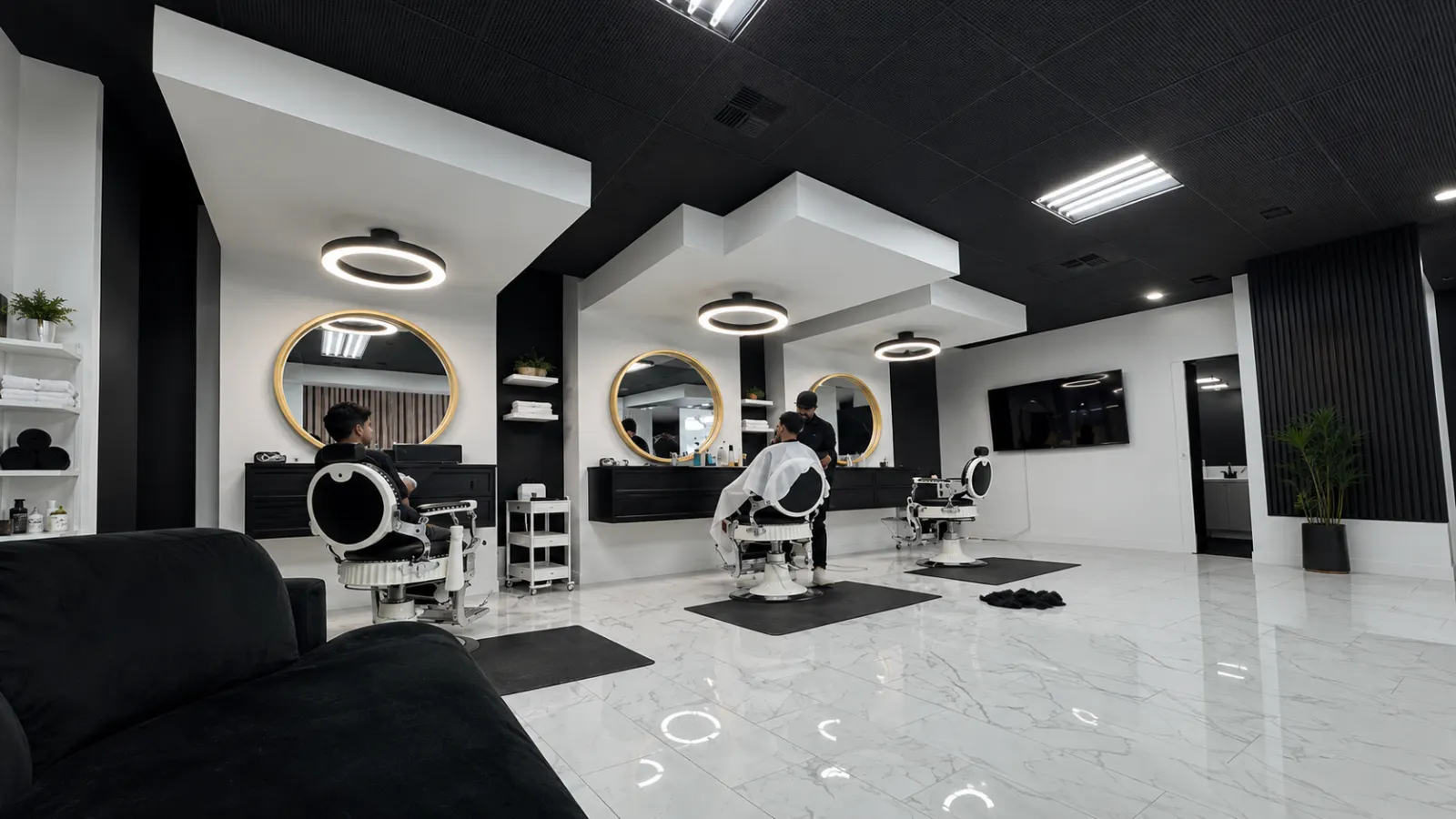 LOLO 7 Barber Shop Salon project photo from Phoenix