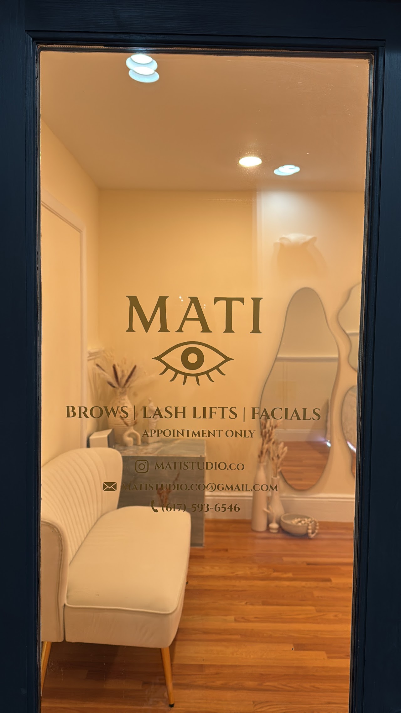 Lash Extensions service photo