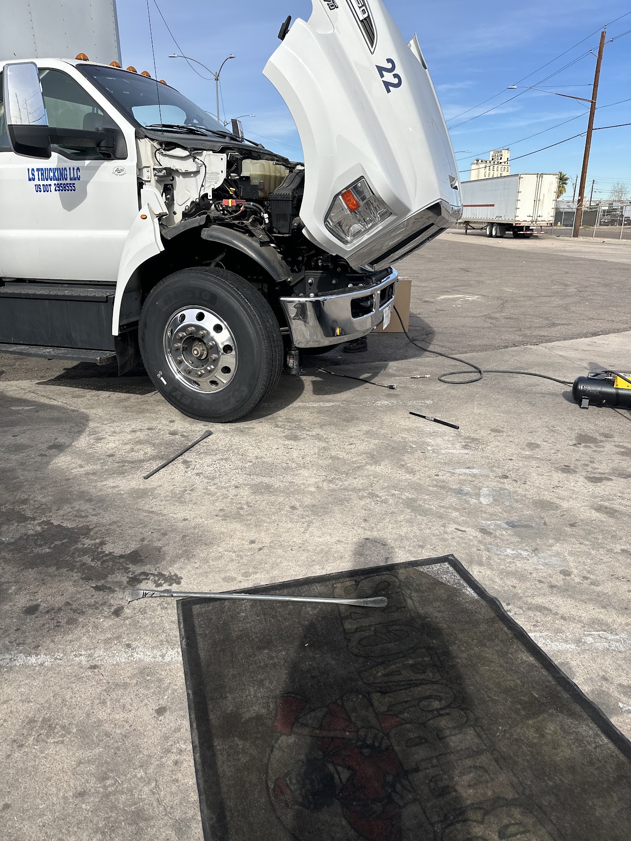 Commercial Tire Repair service photo